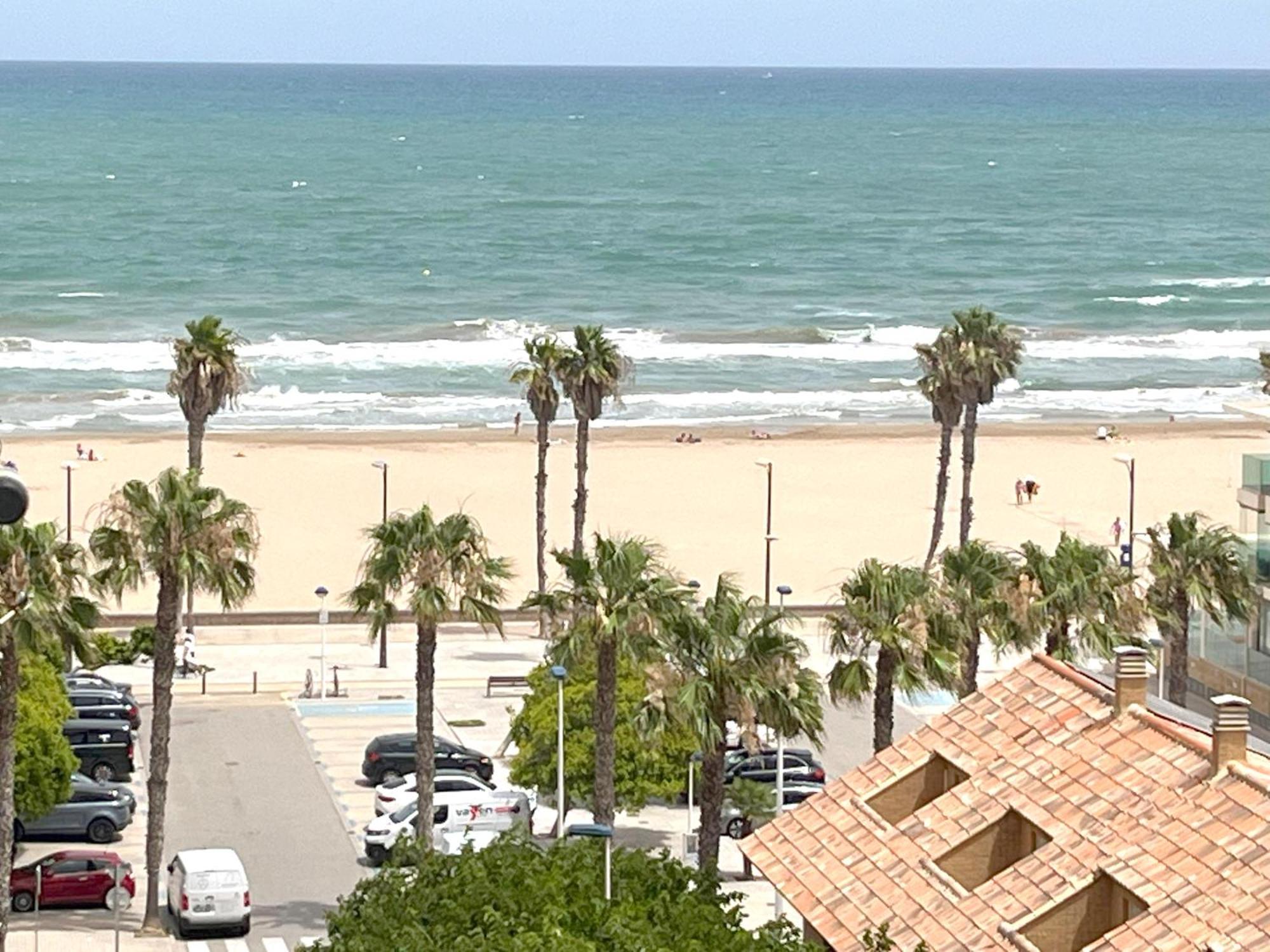Stylish Well-Connected Beachfront Flat Valência Exterior foto